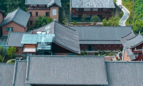 Rest with Cloud Hotels & Resorts
