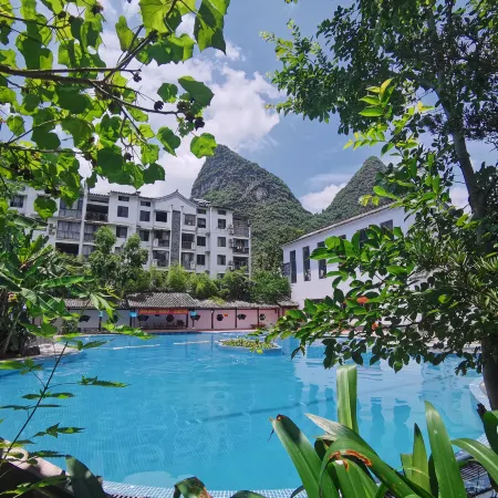 Yangshuo Water Riverview Villa (Yangshuo Impression Liu Sanjie Scenic Area)