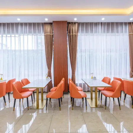 Huaxuan Select Hotel (Changning Lotus Station Store)