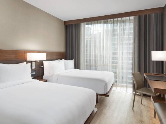 marriott hotels financial district nyc