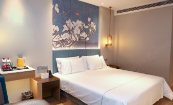 Magnotel Hotel (Weihai High-Speed Railway Station Hanlefang)