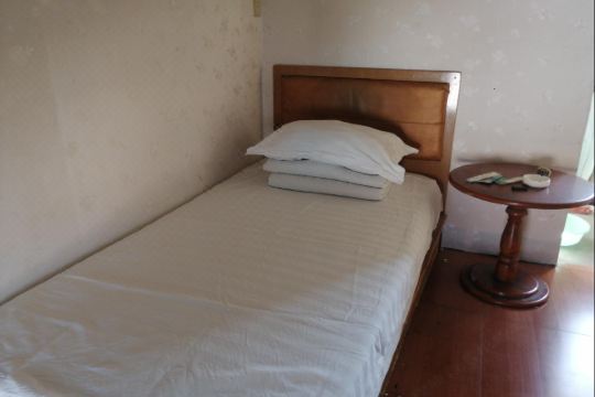 选择房间 查看所有14张照片 3分 显示所