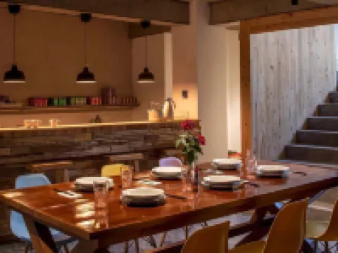 Jishan Jishe (Zhumeng Base Camp) Hotels in Tingri