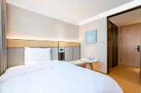 Jiuqi Yazhi Hotel