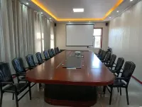 Alxa Zuoqi Star Hotel