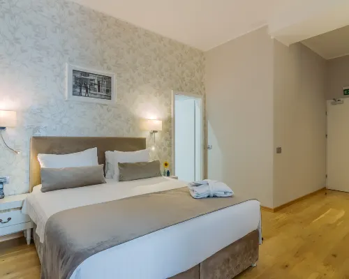 New Era Hotel Old Town Bucharest Parking with Fee Nearby Rooms Photos