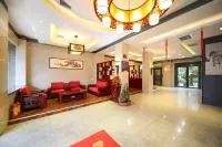 Jun Yi Chain Hotel (Danfeng Railway Station Branch) Hotel di Danfeng
