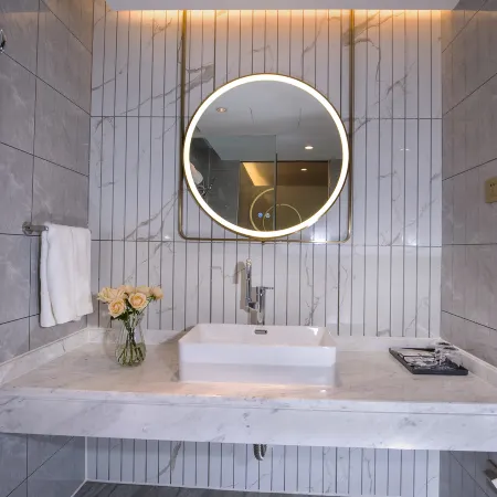 Vienna Classic Hotel (Jiahe Jiulaofeng Scenic Area)