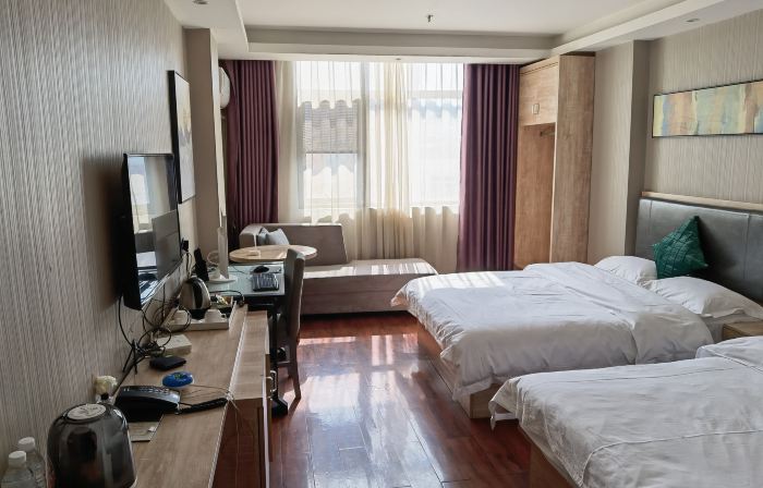 Funing Tianyi Hotel