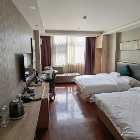 Funing Tianyi Hotel