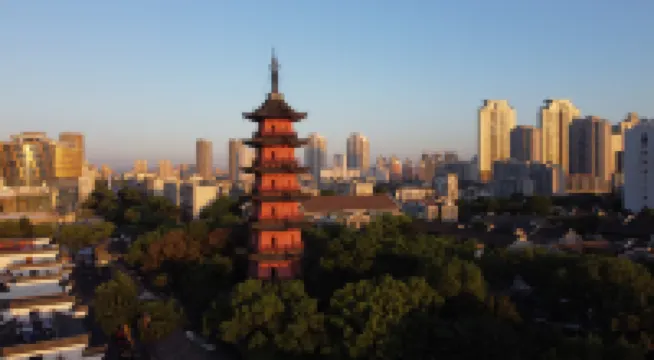 โรงแรม JI (พื้นที่การค้าจตุรัสเทียนยี้ หนิงป่อ)