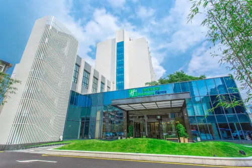 Holiday Inn Express YA'AN CITY CENTER by IHG Hotels in Ya'an