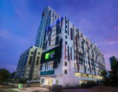 Holiday Inn Express & Suites Johor Bahru