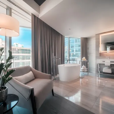 Paradox Vancouver