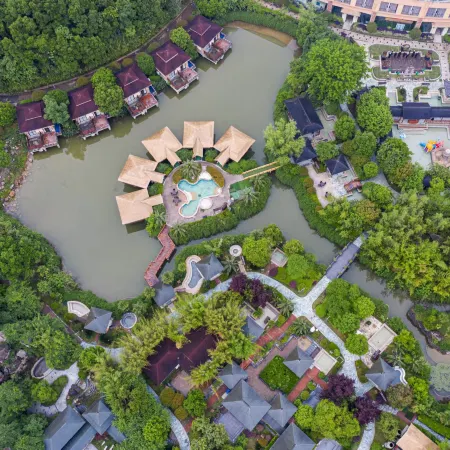 Xianning Hot Spring Valley Resort
