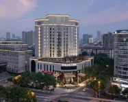 JOLLY HOTEL Hotels near APM MONACO