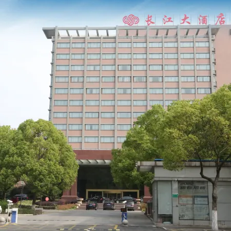 Changjiang Hotel