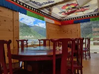 Chayamuruo Hot Spring Homestay - breakfast