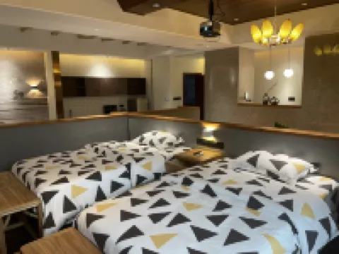 Zixi Juezhe Ask Su B&B
