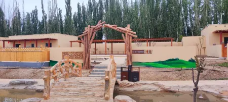 Yanqi Shaya Suji B&B