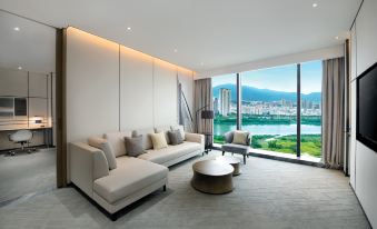 Crowne Plaza Quanzhou Riverview, an IHG Hotel