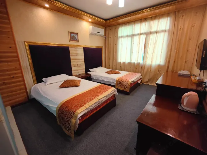 โรงแรมเผิงเฉิง