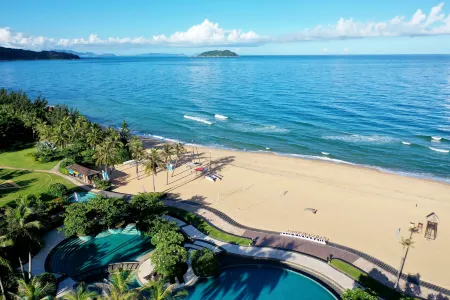 Hainan Narada Resort & Spa Perfume Bay Отели рядом с достопримечательностью «Boundary Island»