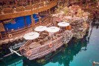 Chuanlord Holiday Hotel