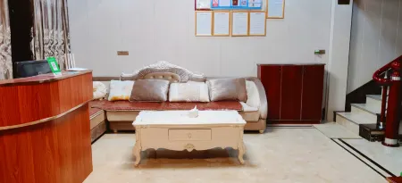 Shiwaiyan Xinghong Homestay Отели рядом с достопримечательностью «Shiwei Peak»