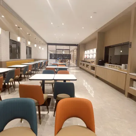 HanTing Hotel (Hebi Xun County)