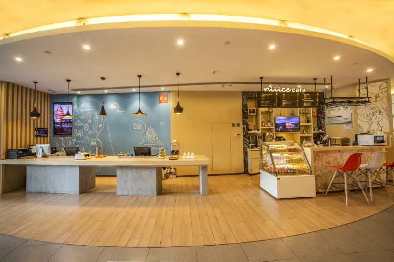 宜必思飯店（瀋陽北站南廣場店）