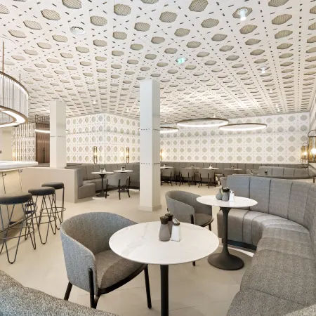 DoubleTree by Hilton Vienna Bosei
