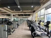Shihong Hotel - gimnasio