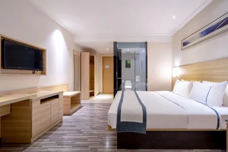 City Comfort Inn Hotel (Nanning Chaoyang Square Subway Station Sanjie Liangxiang)