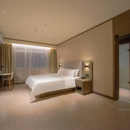 HanTing Hotel (Xingtang Longzhou West Street)