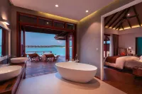 Varu by Atmosphere - Premium All Inclusive with Free Transfers فنادق في Hembadhu