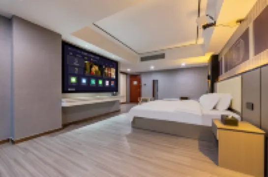 Seattle Smart Hotel (Qionghai High speed Railway Station Store)