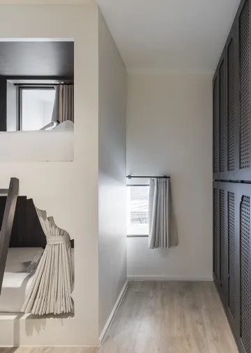 ห้องหอพักมาตรฐาน （ห้องน้ำรวม）