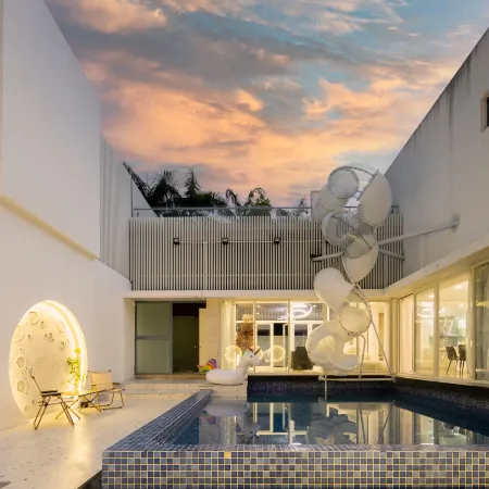 Sanya Cloud·Banshan Cloud Travel Design Pool Villa (Dadonghai Banshan Peninsula Branch)