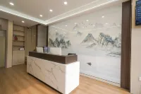 Shengguang Hotel (City Government High speed Railway Station Branch)