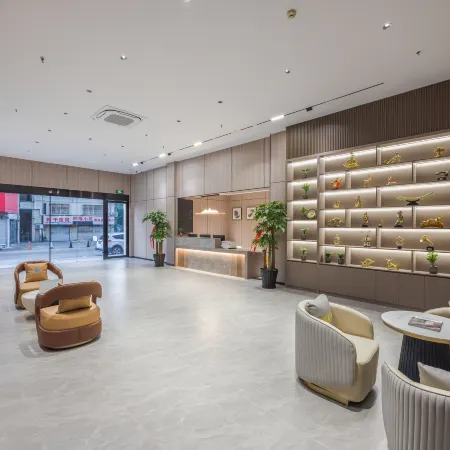 EZ Hotel (Taizhou Garden Market Sea Passenger Center Branch)
