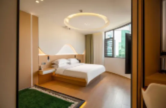 Mengzi Huayue Hotel (Honghe Prefecture Government)