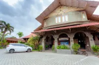 Mahkota Plengkung Hotel dekat Omah Osing Banyuwangi