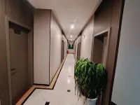 Gongqingcheng Jiangsheng Business Hotel