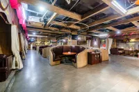 Luohe Asia Hotel (Changjian Square Branch, Renmin Road)