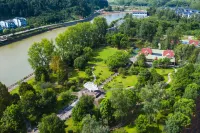 Taining Shangqinggu Boutique Stay (Jinhu) Hotels near Taining Display Center