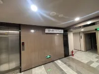 Ke Wang Homestay (Changsha Wuyi Square IFS Guojin Center Branch)