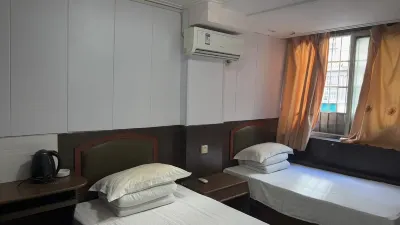 Xinyang Community Hotel (Renmin Road)