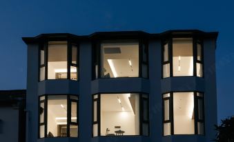 Tiantai Yueting Lanshe Homestay(Guoqing Temple)