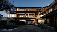 Muye Mountain Residence · Golden Light on the Snow Mountains(Baisha Ancient Town Branch) Hotels near Baisha Ancient Town